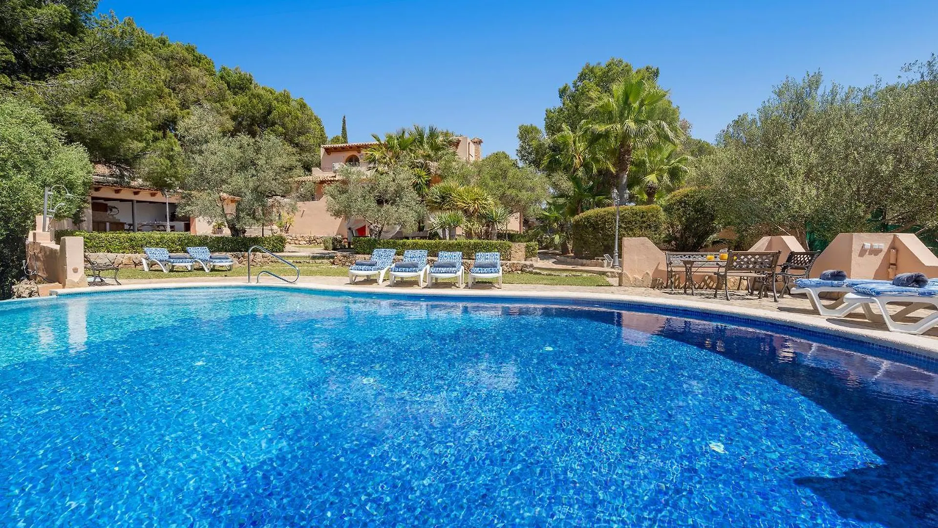 Villa Silverbell Портас Ноус Испания